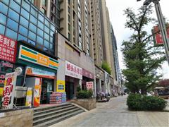 95平品牌便利店，8万低价急转